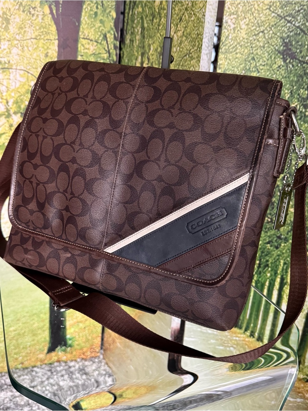 Coach F70339 Heritage Signature Leather Messenger Laptop Crossbody Bag Brown